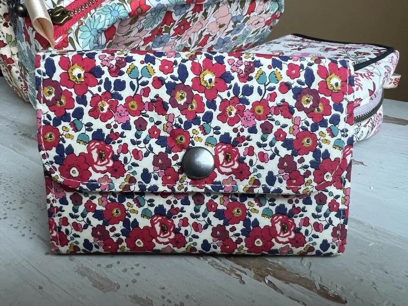 Liberty Wallet card slots